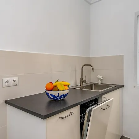 Relaxing Getaway By The Sea In By Costarentals - Ref 169 Apartment Fuengirola